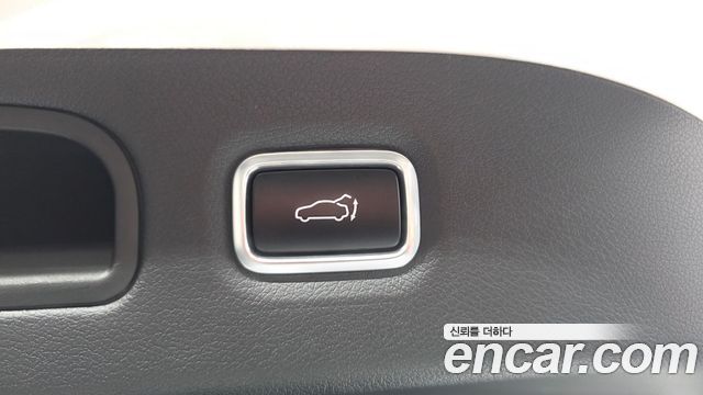 Kia Stinger 2023 — photo 37