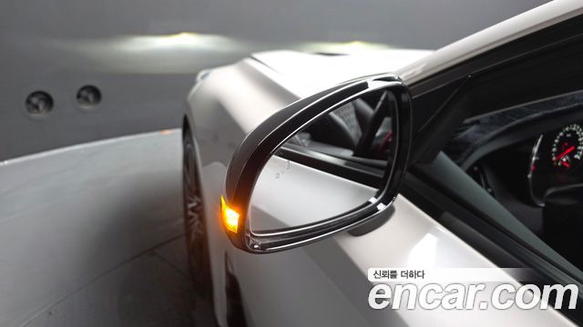 Kia Stinger 2023 — photo 38