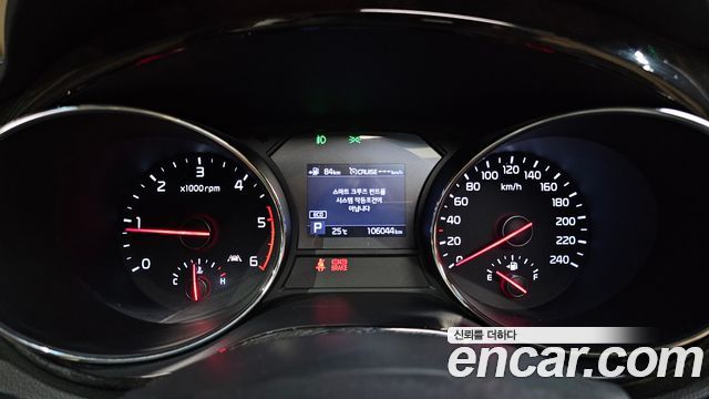 Kia Canival 2020 — photo 11