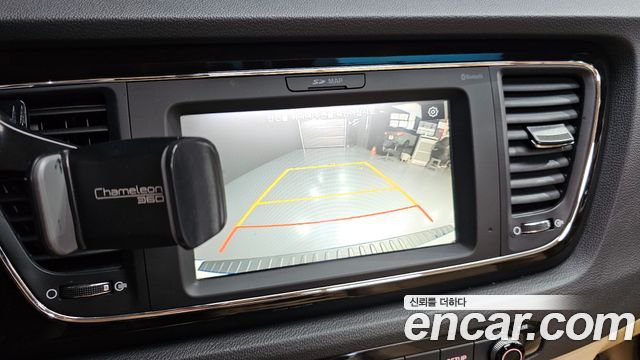 Kia Canival 2020 — photo 20