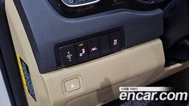 Kia Canival 2020 — photo 22