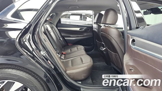 Hyundai Grandeur 2022 — photo 18