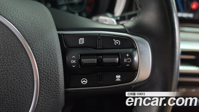 Kia K5 2021 — photo 22