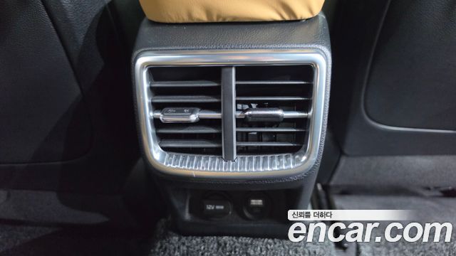 Kia K5 2021 — photo 42