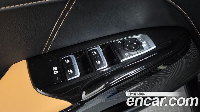 Kia K5 2021 — photo 44