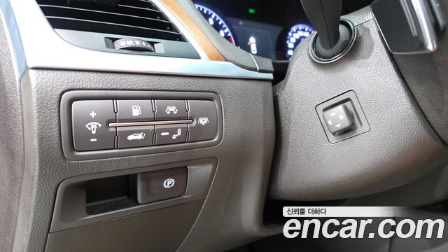 Hyundai Genesis 2016 — photo 17