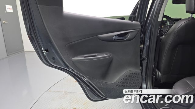 Chevrolet Korea Spark 2022 — photo 15