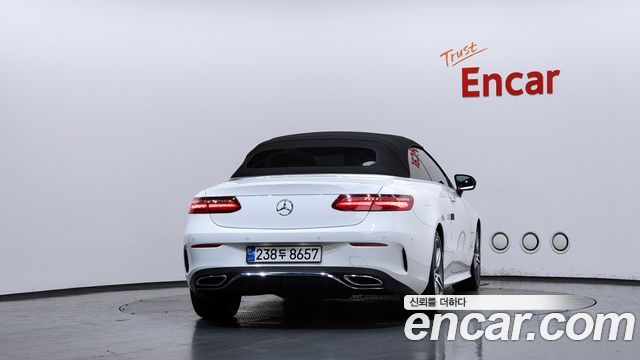 Mercedes-Benz E-Class 2018 — photo 4