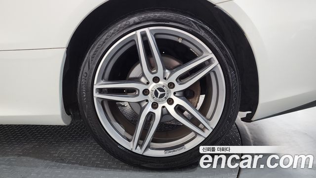 Mercedes-Benz E-Class 2018 — photo 7