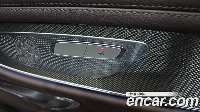 Mercedes-Benz CLS-Class 2019 — photo 25