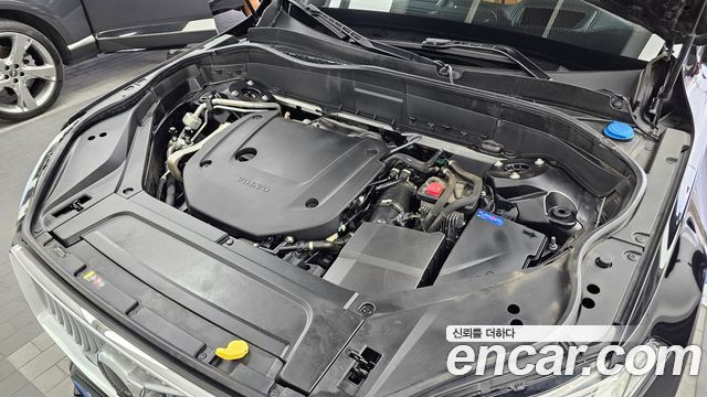 Volvo XC90 2021 — photo 6
