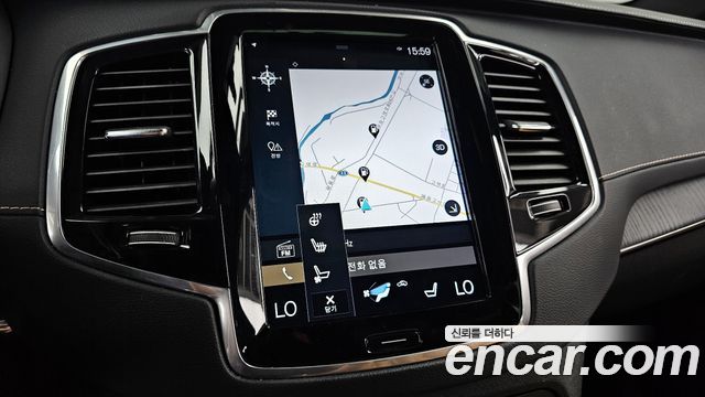 Volvo XC90 2021 — photo 19