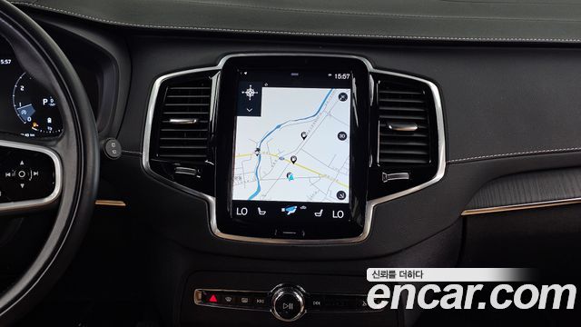 Volvo XC90 2021 — photo 20