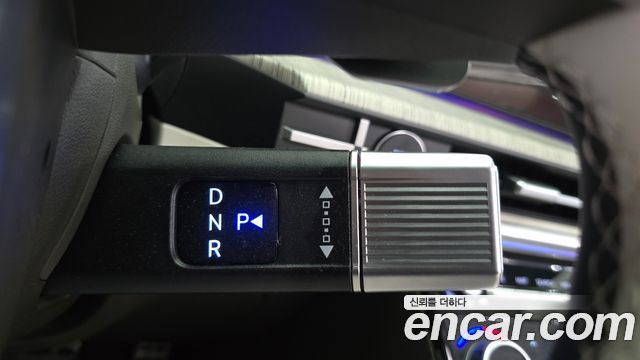 Hyundai Santafe 2024 — photo 9