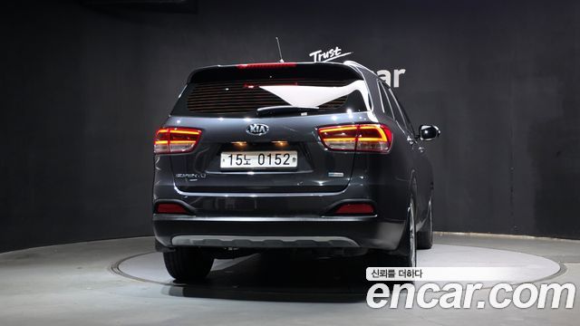 Kia Sorento 2016 — photo 4
