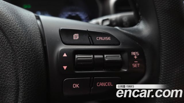 Kia Sorento 2016 — photo 23
