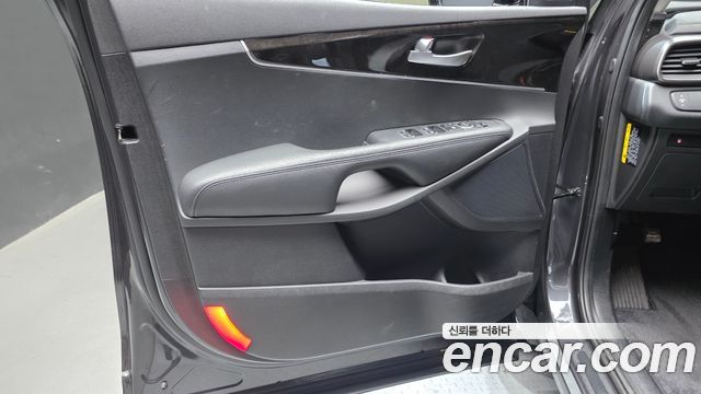 Kia Sorento 2016 — photo 14