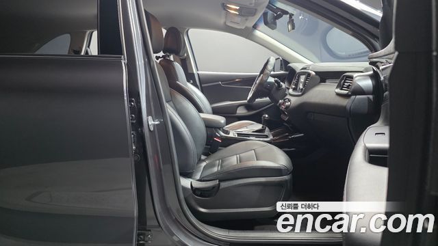 Kia Sorento 2016 — photo 16