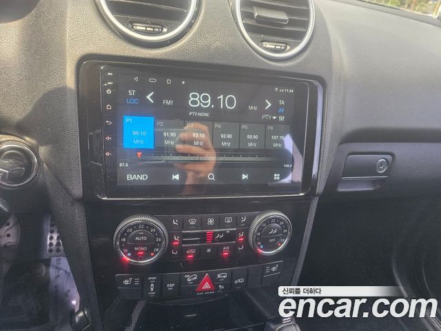 Mercedes-Benz M-class 2006 — photo 13