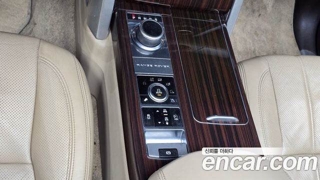 Land Rover Range Rover 2015 — photo 9