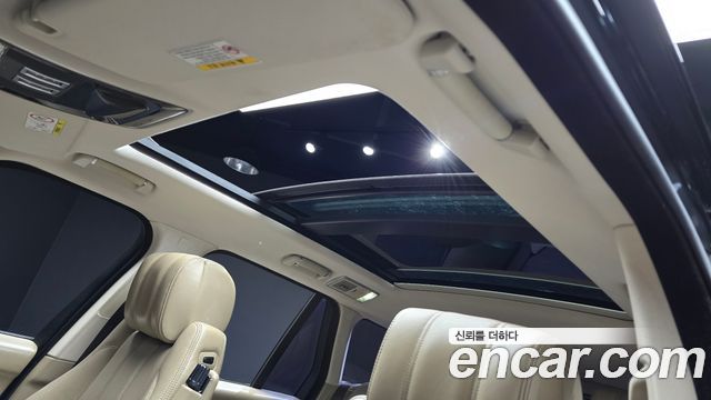 Land Rover Range Rover 2015 — photo 16