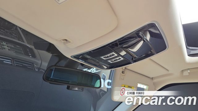 Land Rover Range Rover 2015 — photo 18