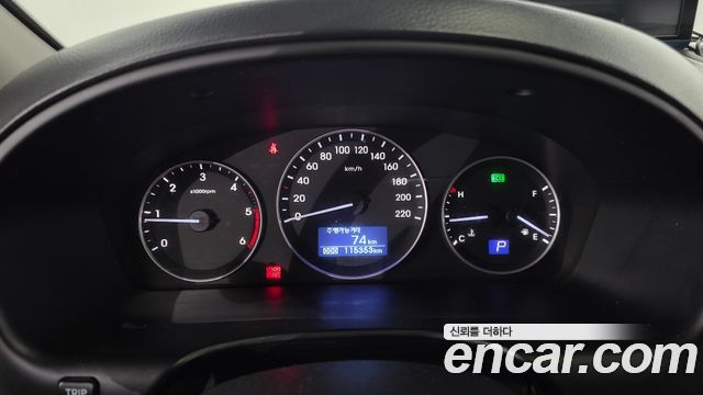 Hyundai Starex 2021 — photo 8