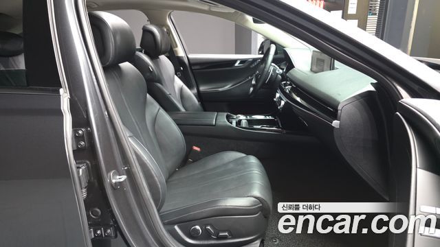 Genesis G80 2021 — photo 17