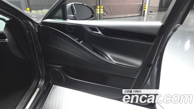 Genesis G80 2021 — photo 14