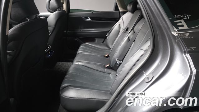 Genesis G80 2021 — photo 16