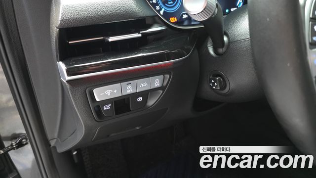 Genesis G80 2021 — photo 27