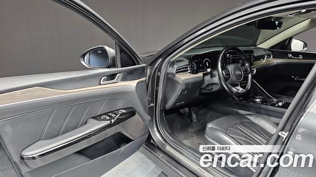 Kia K5 2021 — photo 13