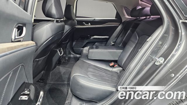 Kia K5 2021 — photo 17