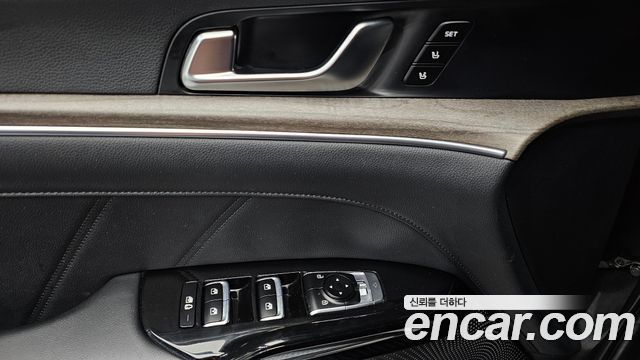 Kia K5 2021 — photo 25