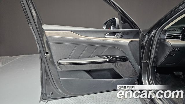 Kia K5 2021 — photo 14