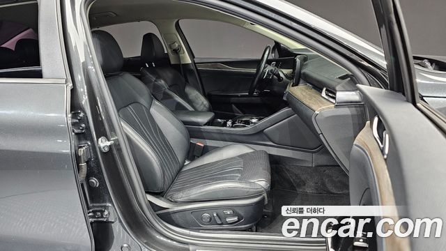 Kia K5 2021 — photo 16