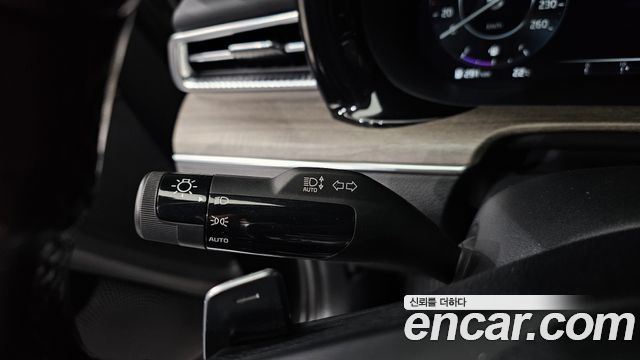 Kia K5 2021 — photo 28