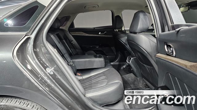 Kia K5 2021 — photo 30