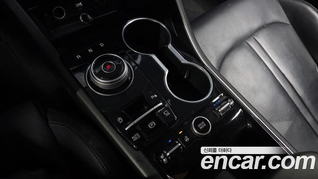 Kia K5 2022 — photo 9