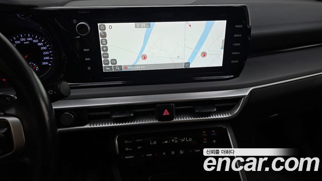 Kia K5 2022 — photo 14