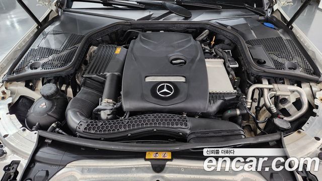 Mercedes-Benz C-Class 2018 — photo 6