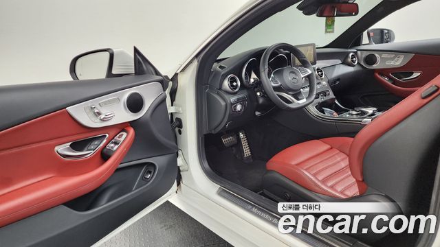 Mercedes-Benz C-Class 2018 — photo 13