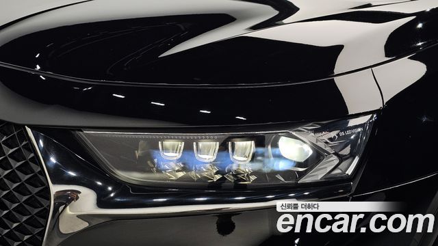 Citroën / DS DS7 2019 — photo 8