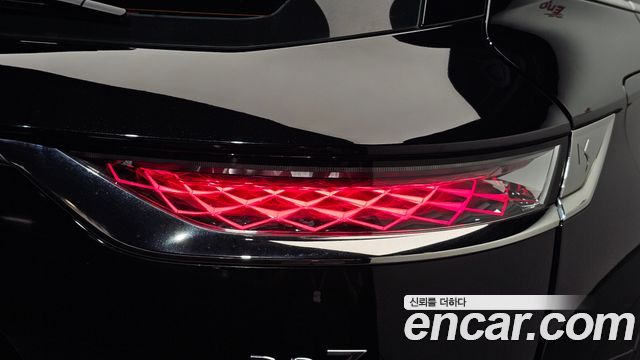 Citroën / DS DS7 2019 — photo 9