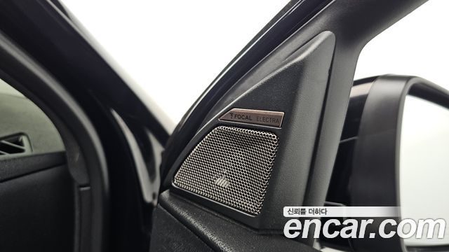 Citroën / DS DS7 2019 — photo 28