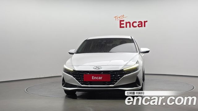 Hyundai AVANTE 2023 — photo 3