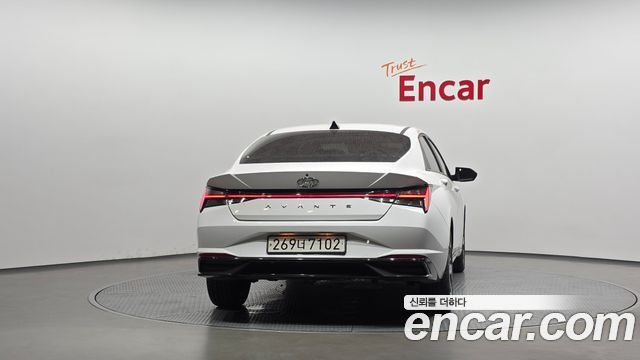 Hyundai AVANTE 2023 — photo 4
