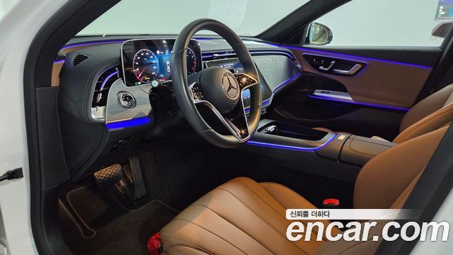 Mercedes-Benz E-Class 2026 — photo 7