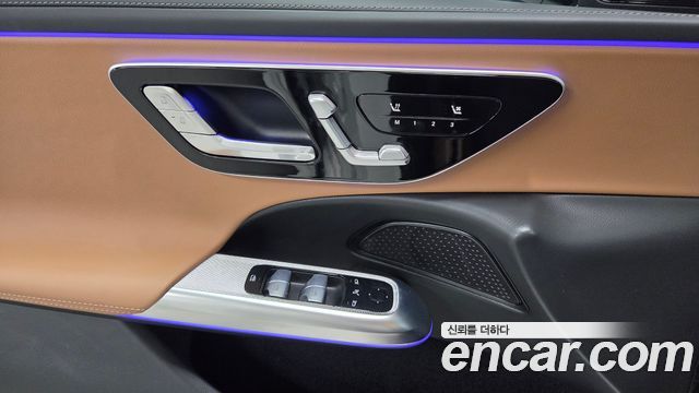 Mercedes-Benz E-Class 2026 — photo 13