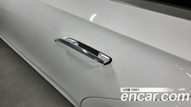 Mercedes-Benz E-Class 2026 — photo 19